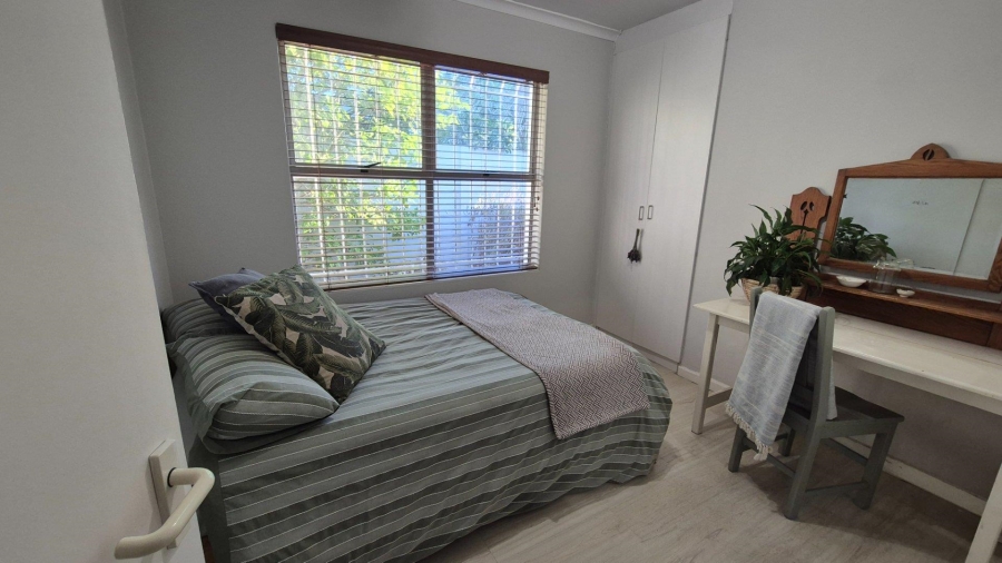 To Let 3 Bedroom Property for Rent in Loevenstein Western Cape